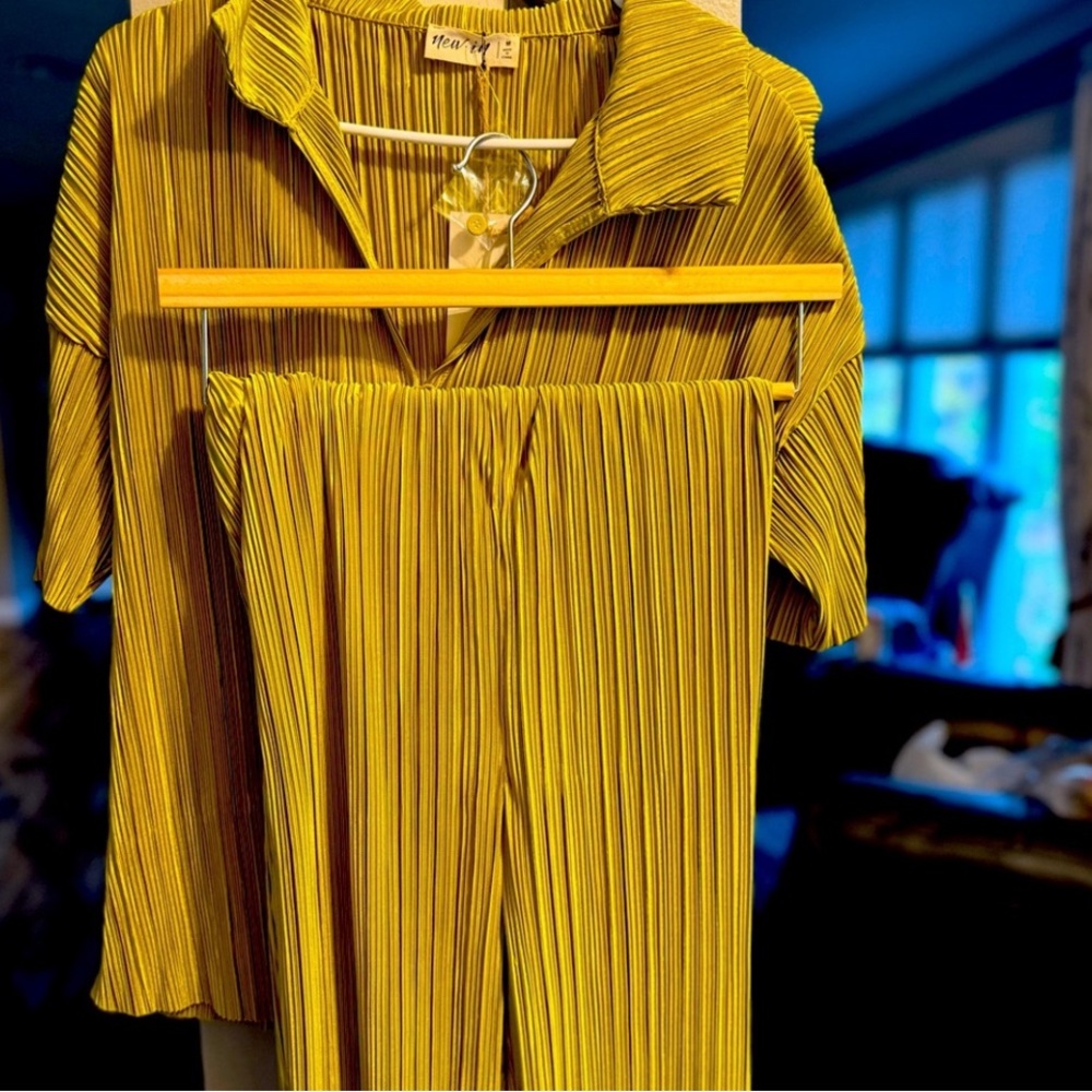 Yellow Pleated Jumpsuit’s